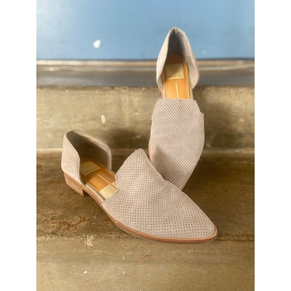 Dolce Vita Kelsa gray suede D’Orsay closed toe shoe